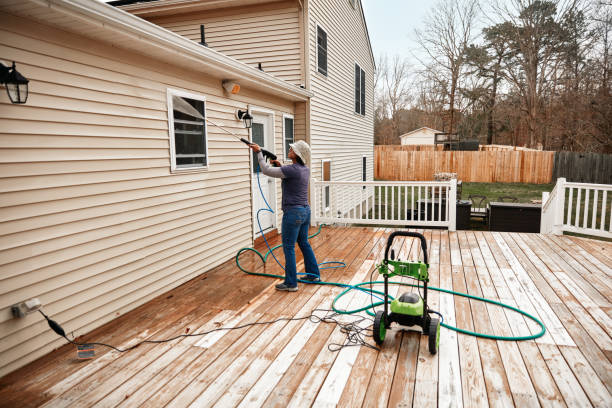 Best Pressure Washing Company Near Me  in Combined Locks, WI