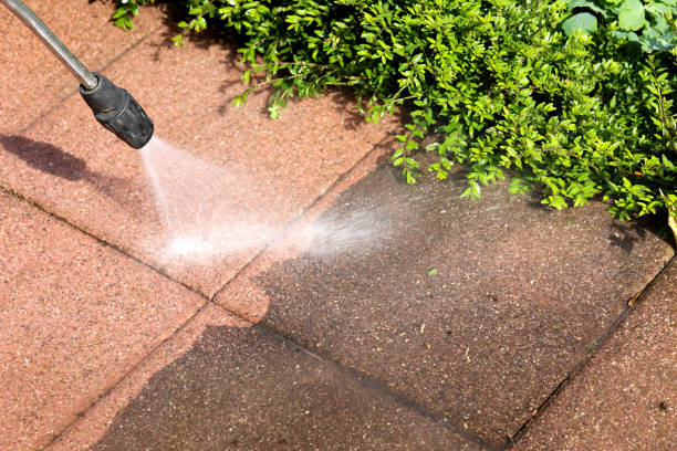 Best Pressure Washing Near Me  in Combined Locks, WI